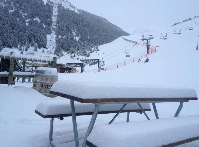 El Pilar Hotel Benasque Eksteriør billede